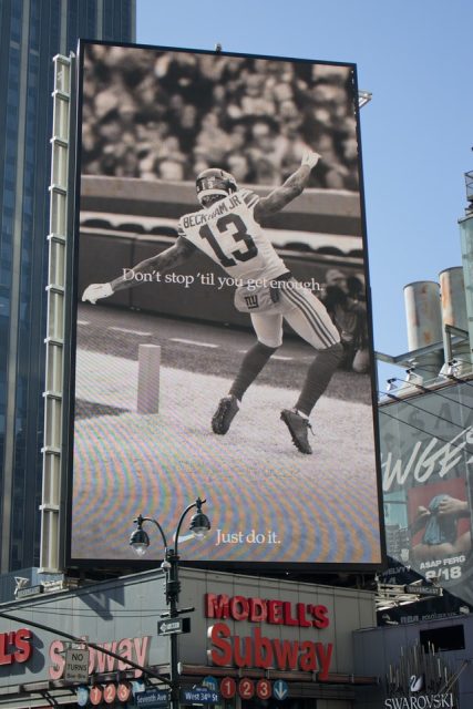 Smart screen billboard