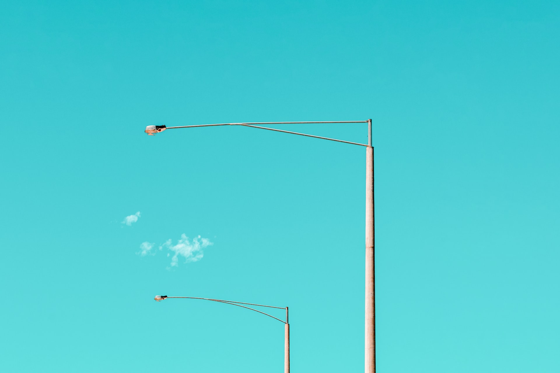 Smart urban lighting: business opportunities and benefits
